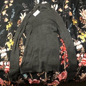 Express gray turtleneck NWT